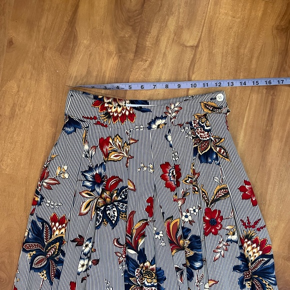 West German 2 Piece Floral Print 'Portara' Pleated Midi Skirt & Blouse Set - Picture 10 of 16